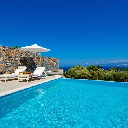 Mirabella Hills Villa *