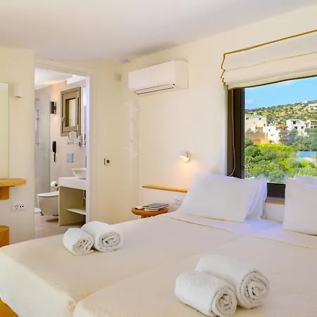 Villa Mirabella Hills